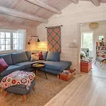 Сasa de vacaciones Cozy In With Kitchen